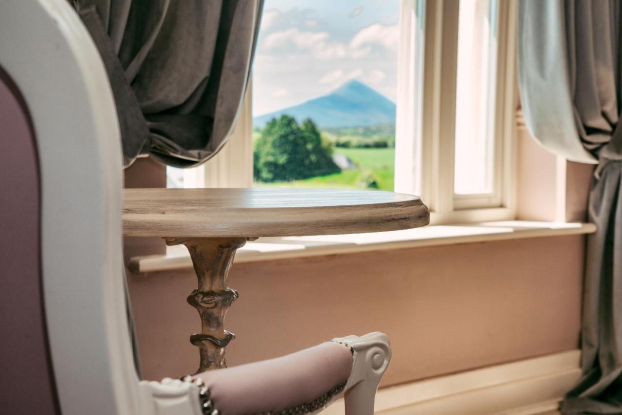 Westport Country Lodge Hotel Eksteriør billede